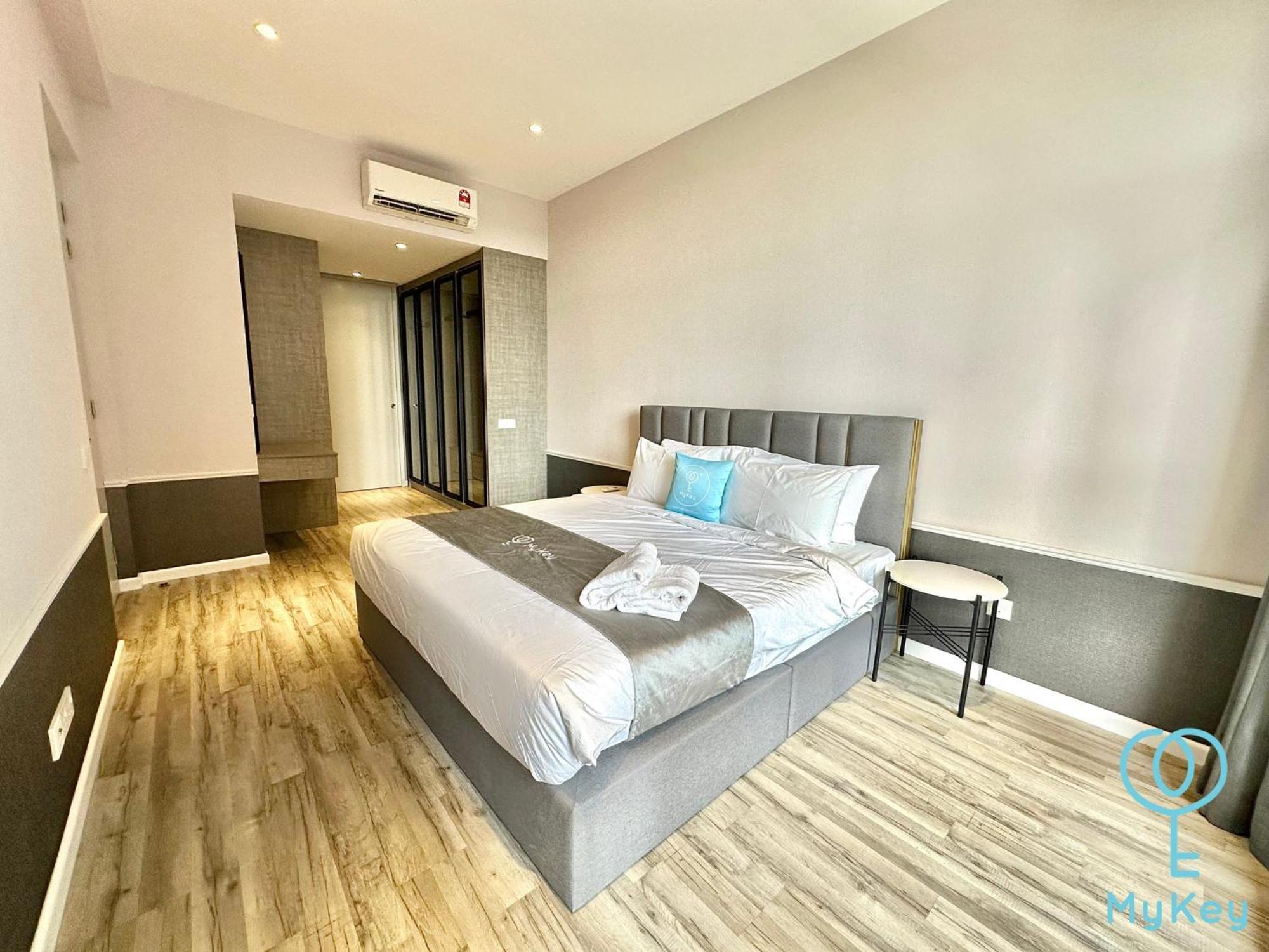 Millerz Square By Mykey Apartman Kuala Lumpur Kültér fotó Deluxe Room